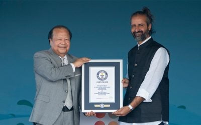 प्रेम रावत ने भारत में ऐतिहासिक कार्यक्रम में 1,33,234 लोगों की उपस्थिति के साथ अपना तीसरा गिनीज वर्ल्ड रिकॉर्ड स्थापित किया।