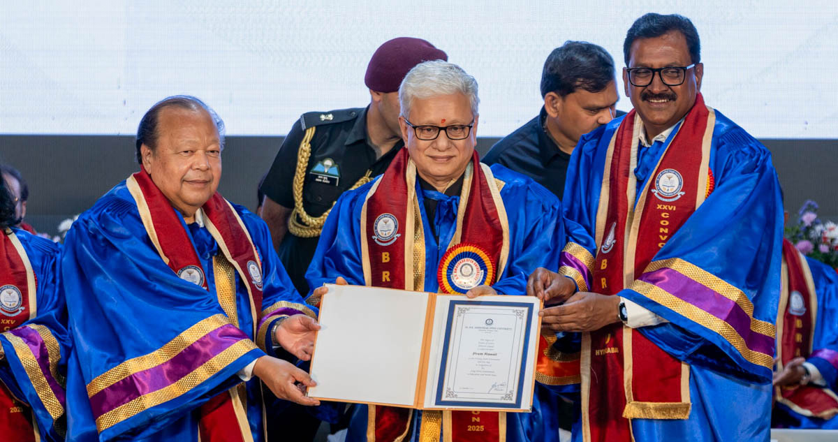 Prem Rawat reçoit un « doctorat honoris causa » d’une université indienne
