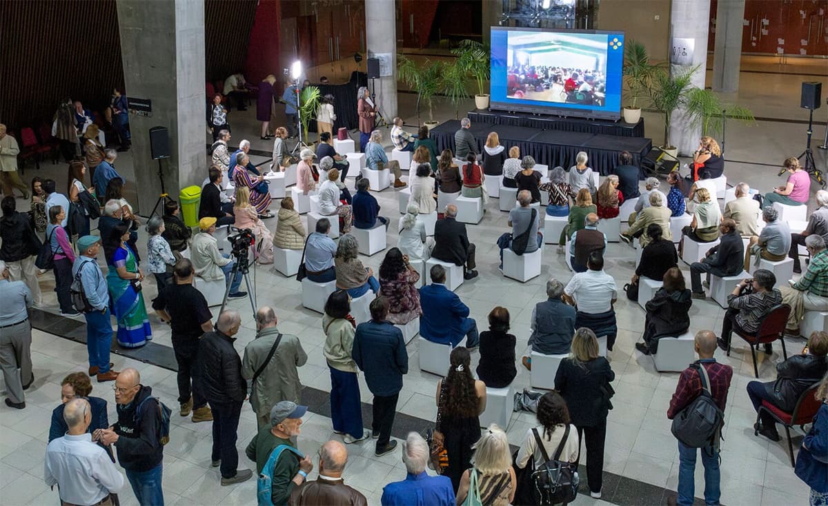 Audience attending a Prem Rawat event in Fort Lauderdale, 2026